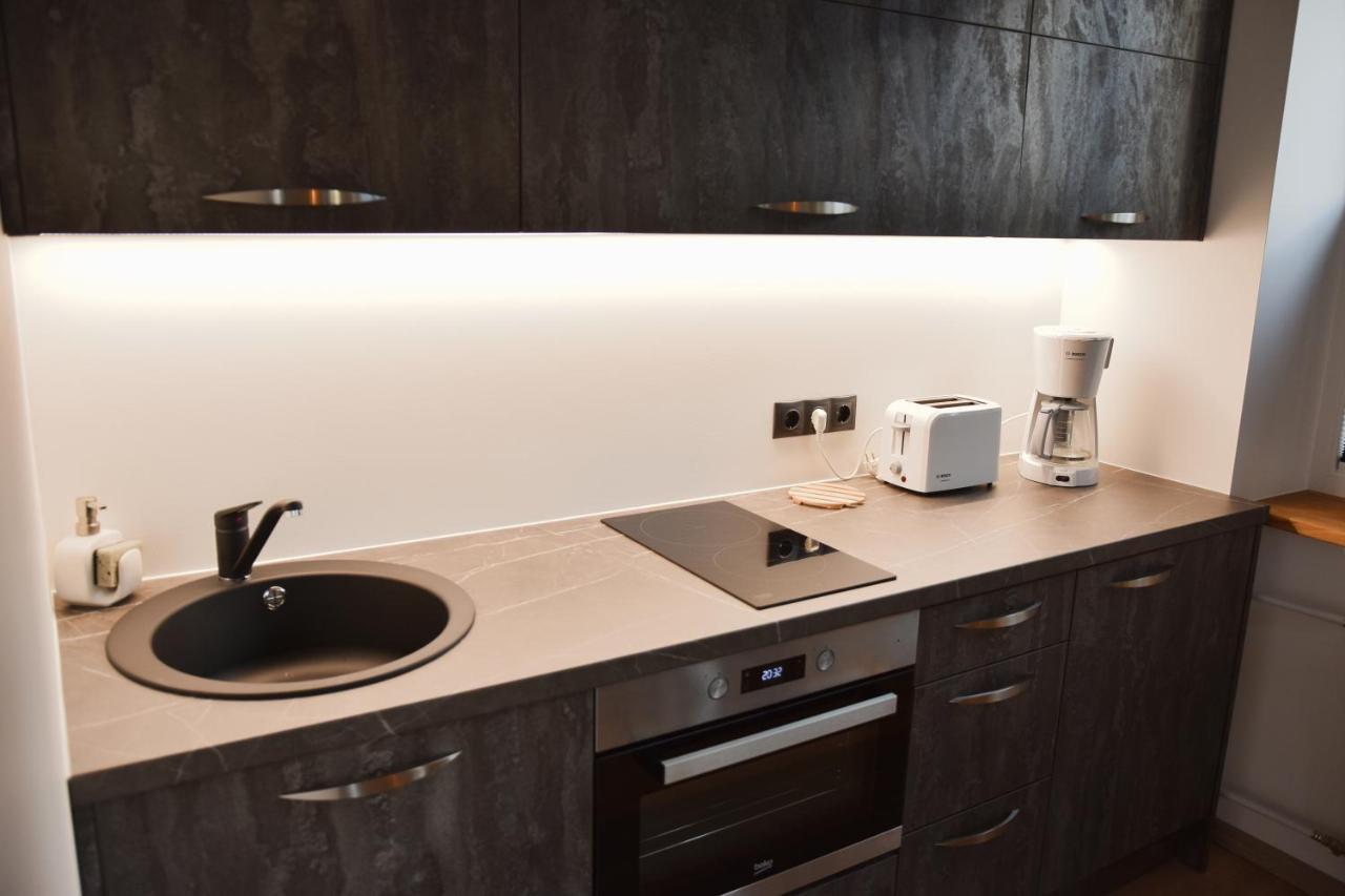 Kristella Kesklinna Apartment ฮัปซาลู ภายนอก รูปภาพ