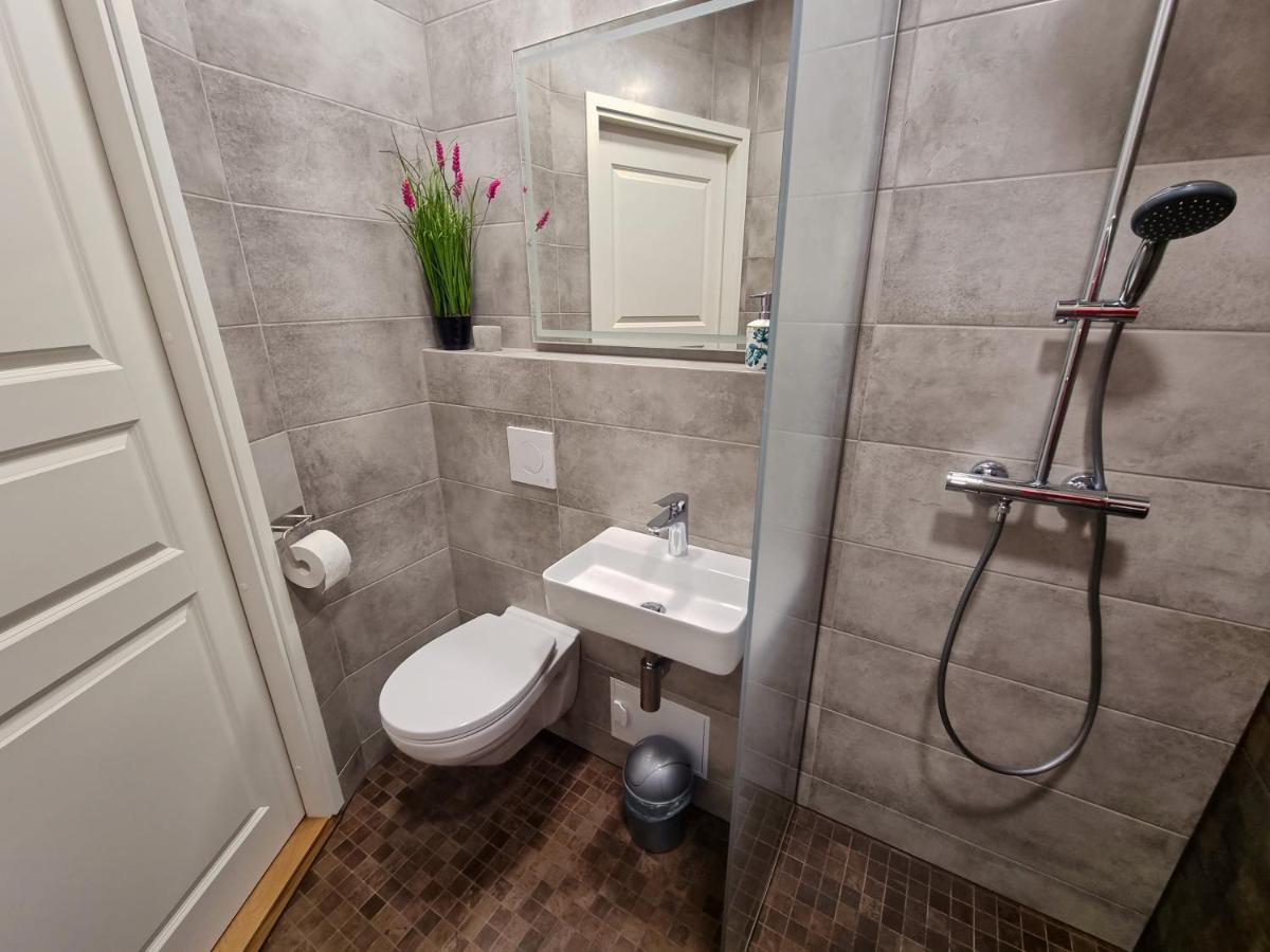 Kristella Kesklinna Apartment ฮัปซาลู ภายนอก รูปภาพ